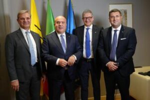 Consulenti lavoro, insediato nuovo Cno, De Luca confermato presidente