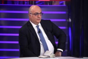 Corteo per Giulia Cecchettin sotto ‘Libero’, Sechi: “Intimidazione a stampa, ci hanno detto fascisti”