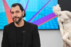 Cultura antica e contemporanea in dialogo nell’arte di Vincenzo Marsiglia: Map (Star) the World Cloud a “Roma Arte in Nuvola”