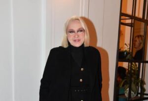 Dagli oncologi il grazie a Eleonora Giorgi: “Outing vip su cancro utile a tutti”