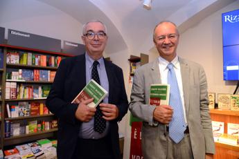 Femminicidi, scoppia il caso Amadori. Opposizioni: “Valditara gli tolga consulenza”