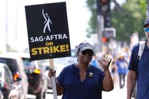 Hollywood, sui social esplode la gioia degli attori per l’accordo: “Chi sta ballando?”