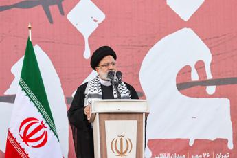 Israele, Raisi attacca: “Baciamo le mani a Hamas, Usa in guerra contro Gaza”