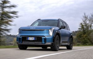 Kia presenta il SUV del futuro