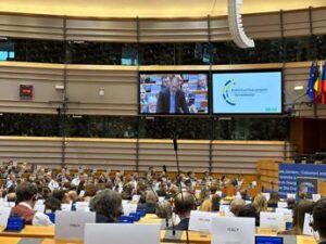 Logistica, Acampora a Ue: “Shipping modalità più sostenibile, prima a dover pagare Ets”