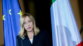 Meloni in Senato: “Fiera di dati su occupazione femminile. Reddito famiglie nostra priorità”