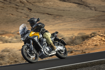 Moto Guzzi lancia Stelvio, pensata per l’adventure