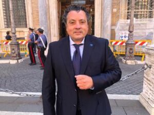Pacifico (Anief): “Ttutte le risorse di aumenti Ccnl su indennità vacanza contrattuale”