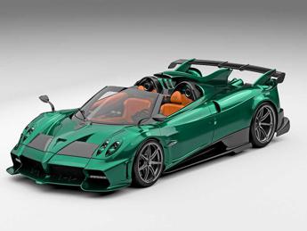 Pagani Imola Roadster: motore V12 da 850 cavalli