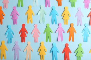 Pari opportunità: indagine, ‘effetto Meloni’ migliora percezione delle istituzioni