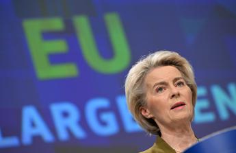 Pil Italia, Ue rivede stime: in calo nel 2023, in rialzo nel 2024