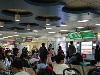 Polmoniti in Cina, cosa dicono le autorità su boom infezioni respiratorie