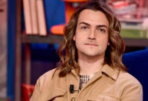 Sanremo, Valerio Scanu smentisce Pupo: “Mia vittoria del 2010 fu regolare”