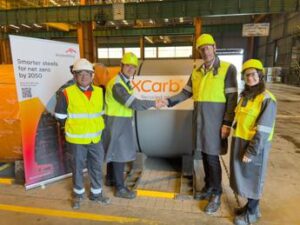 Schneider Electric sigla una partnership con ArcelorMittal: acciaio low-carbon per ridurre l’impatto ambientale dei prodotti