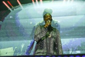 Snoop Dogg dice addio alla marjuana: “Ho deciso di smettere”