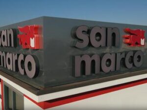 Spring Garden, Soft Purity, Digital Sensorial e Light Beauty: quattro racconti aprono le porte sulle tendenze cromatiche 2024