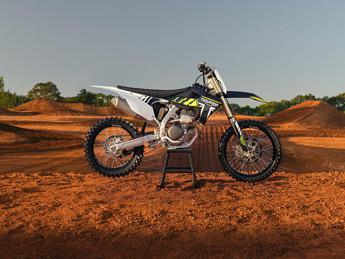 Triumph TF 250-X: una nuova avventura nel Motocross