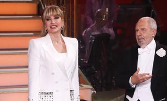 Ballando con le Stelle 2023, Mantovan e Porcu eliminati. A sorpresa Caprarica si ritira