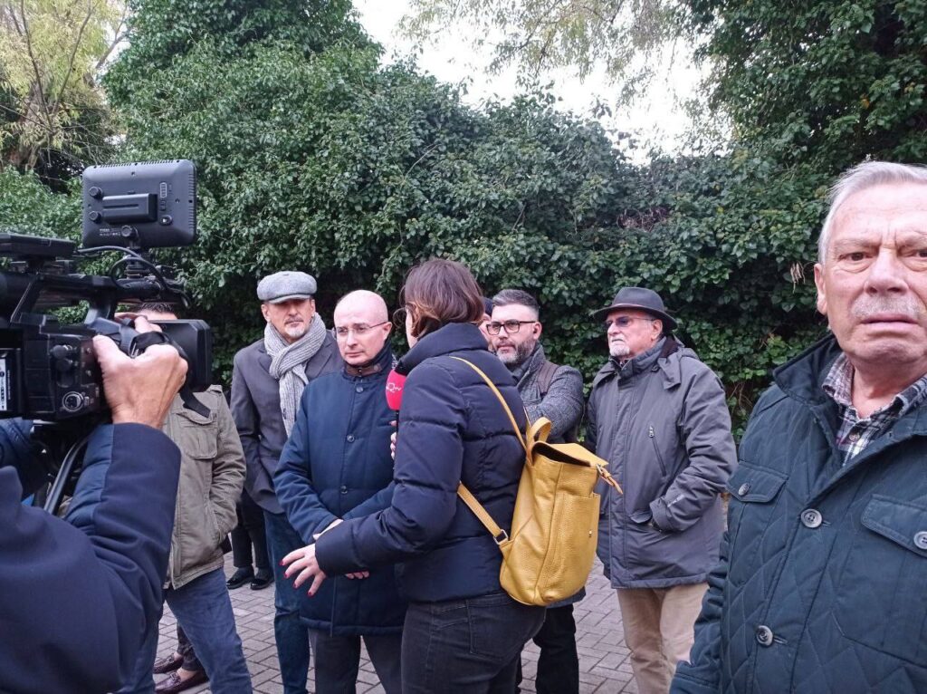 Quartiere Colli, strade nel caos. Pettinari al fianco dei cittadini