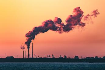 Cambiamento climatico: gli sforzi globali sono insufficienti per 41 indicatori su 42