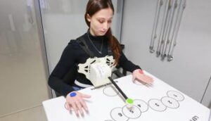 Controllare braccio robotico con il respiro, studio su cervello