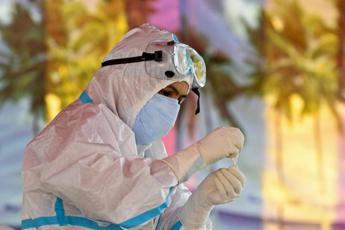 Covid, variante Pirola JN.1 e vaccini: cosa dice l’Oms