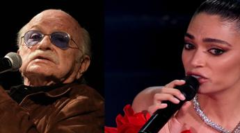 Gino Paoli: “Oggi emergono le cantanti che mostrano il culo”. La risposta di Elodie è durissima