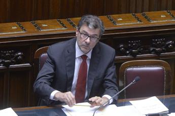 Giorgetti: “Più difficile Pil 1% nel 2024 per revisione Istat”