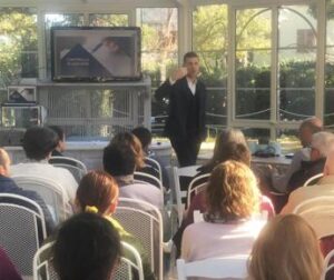 Giovanni Maugeri: “Passaggio generazionale nel settore alberghiero: cruciale la formazione manageriale dei nuovi leader”