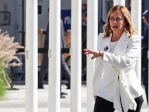 Israele-Gaza, Meloni vede Erdogan a Dubai: “Serve nuova pausa umanitaria”