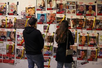 Israele-Hamas, “Netanyahu non ha fretta di raggiungere accordo su ostaggi”: ecco perché