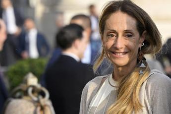 Lollobrigida e il treno, Arianna Meloni: “Orgogliosa di mio marito, lui è andato a lavorare”