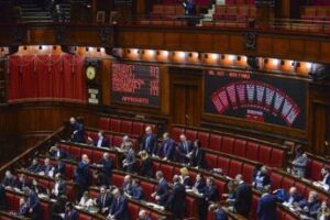 Manovra 2024 è legge, misure e novità. Meloni: “Ora avanti con coraggio”