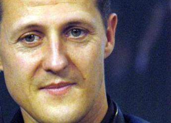 Michael Schumacher, un giro in Mercedes per stimolare il cervello