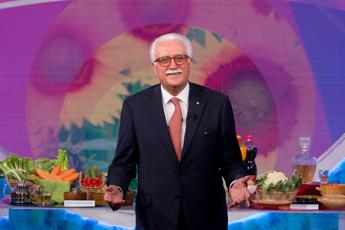 Natale, sì agli avanzi “ma occhio a come si riscaldano”: i consigli del nutrizionista