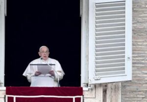 Papa Francesco: “A Gaza e Ucraina un deserto di morte. E’ questo che si vuole?”