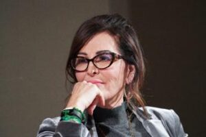 Redditi politici, la ministra Daniela Santanchè è la ‘Paperon de’ Paperoni’ del governo