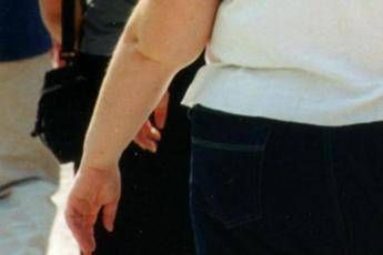 Salute: allerta endocrinologi, obesità triplicata in donne e raddoppiata in uomini