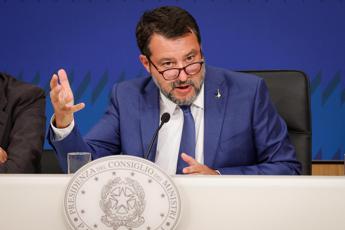 Salvini: “Pace fiscale tema da affrontare. Mes? Orgoglioso di averlo bloccato”