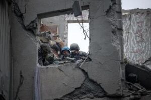 Ucraina, Russia attacca ancora Kiev e Kharkiv