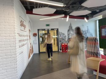 Violenza di genere: Kellanova, nuove policy per dipendenti vittime o sopravvissuti ad abusi domestici