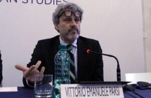 Vittorio Emanuele Parsi operato al cuore dopo malore, è grave