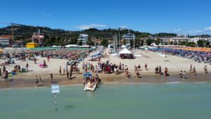 Alba Adriatica, prorogate le concessioni demaniali di un anno