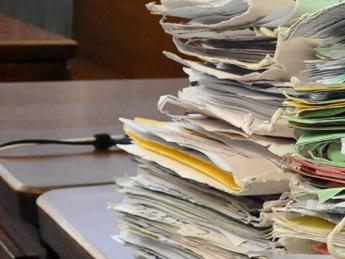 Abuso d’ufficio, maggioranza e Italia Viva votano per stop a reato