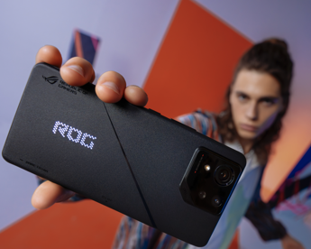Asus ROG Phone 8 Pro, l’evoluzione del re degli smartphone da gaming