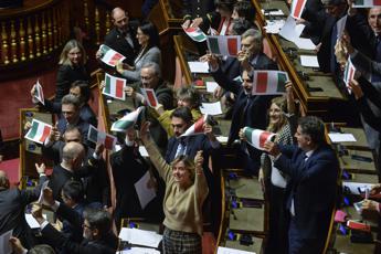 Autonomia differenziata, via libera dal Senato. Schlein: “Ogni strumento per bloccarla”