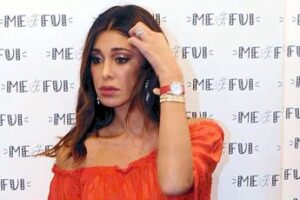 Belen difende Chiara Ferragni: “Basta, ha sbagliato ma ora lasciatela in pace”