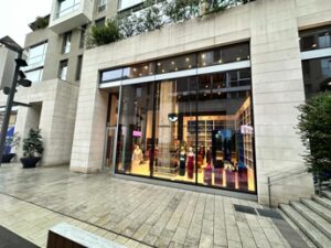Chiara Ferragni, vuoto negozio Milano in primo giorno saldi