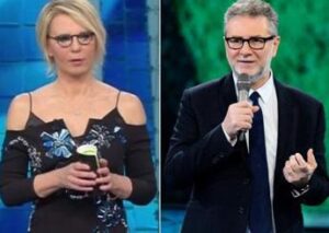De Filippi-Fazio insieme su Canale 5 per lo speciale dedicato a Maurizio Costanzo