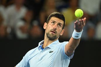 Djokovic al terzo turno dell’Australian Open, Popyrin battuto in 4 set